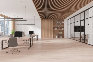 Ahşap aksanlı, geniş pencereli ve modern mobilyalı minimalist tasarımı olan geniş bir ofis içi tasarımı. 3B Hazırlama