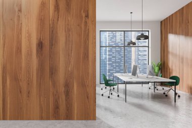 Samimi ofis içi bilgisayar, sandalye ve masa, beton zemin. Bitkiyle ortak çalışma alanı. Singapur gökdelenlerinin panoramik penceresi. Tahta kopya uzay duvarı bölmesi. 3B görüntüleme