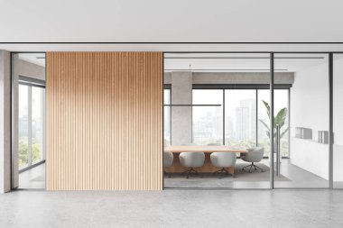Ahşap bölme duvarı ve büyük cam pencereleri olan modern bir ofis. Konferans masası ve sandalyeleri var. Minimalist tasarım. 3B Hazırlama.