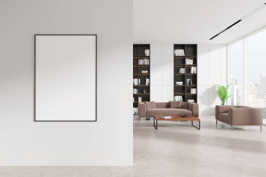 Modern bir oturma odasının duvarında, bej mobilyalar ve kitaplıklarla çerçevelenmiş boş bir poster. Parlak, minimalist iç mekan. 3B Hazırlama