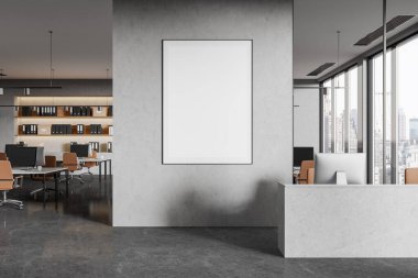 Modern ofis içinde büyük pencereleri, masaları ve rafları olan boş çerçeveli bir duvara asılmış boş bir poster. Şablon kavramı. 3B Hazırlama