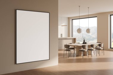 Modern bir yemek odasının duvarında asılı boş çerçeveli poster. Büyük camları ve ahşap zemini olan minimalist bir dekor. 3B Hazırlama