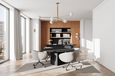 Geniş bir yönetici masası, yuvarlak masa ve rahat sandalyeler içeren şık bir ofis. Ahşap raflar, büyük pencereler, parlak arka plan, ofis konsepti. 3B Hazırlama.