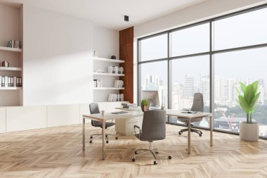 Geniş pencereleri, modern masaları, sandalyeleri ve beyaz arka planı olan rafları olan geniş bir ofis. Ahşap zemin, şehir manzarası. Şirket işyeri kavramı. 3B Hazırlama.