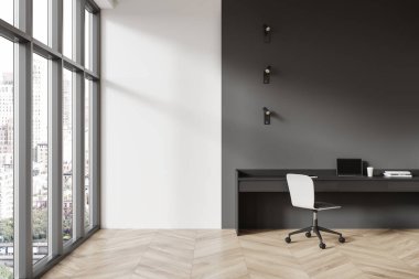 Minimalist ofis içi, masa, beyaz sandalye ve dekorasyon malzemeleri. Yerden tavana geniş pencereler, ahşap döşeme, kentsel çalışma alanı. 3B Hazırlama.