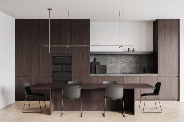 Koyu ahşap dolapları olan çağdaş bir mutfak, desenli bir geri sıçrama ve dört sandalyeli minimalist yemek alanı olan kolye aydınlatması. 3B Hazırlama.