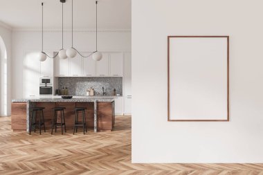 Ahşap ve mermer kaplamalı modern bir mutfağın yanındaki beyaz duvarda boş dikey poster. Askıdaki lambalar tezgahın üzerinde bar tabureleriyle asılı. İç tasarım kavramı. 3B Hazırlama.