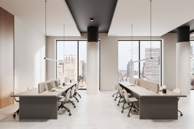 Masaları, sandalyeleri ve şehir manzarasını gösteren büyük pencereleri olan çağdaş bir ofis. Minimalist tasarım, parlak iç mekan, modern çalışma alanı konsepti. 3B Hazırlama.