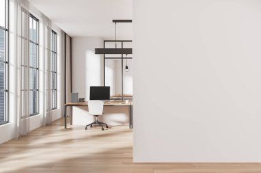 Minimalist ofis içi beyaz duvarlar, ahşap zemin, açık alan, büyük pencereler ve modern mobilyalar. Parlak ve ferah bir iş birliği konsepti. 3B Hazırlama.