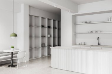 Minimalist modern mutfak, beyaz dolaplar, açık raflar ve yemek odası. Hafif tonlar, parlak mobilyalar ve yeşil bir kolye lambası var. 3B Hazırlama.