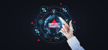 İthalat Gümrüğü metin, kırmızı ok ve koyu arkaplandaki simgelerle dijital arayüzü işaret ediyor. Artan ticaret tarifeleri ve maliyetleri kavramı