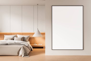 Modern yatak odasının iç kısmı bir ışık duvarında boş dikey poster modeli, temiz konforlu yatak düzeneği, yumuşak ışıklandırma ve ahşap tasarım unsurları, 3D oluşturma
