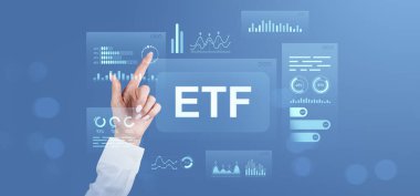 Çevrimiçi yatırım kavramı, mavi gradyan üzerinde dijital tarzda fütüristik finansal veri grafikleri olan ETF metnine el işareti
