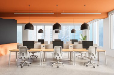 Beyaz masa ve sandalyeli modern açık uzay ofisi, şehir manzarasına bakan geniş pencereler, çağdaş çalışma alanı konsepti, 3D oluşturma