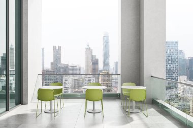 Yuvarlak masalı ve yeşil sandalyeli modern iç balkon, yüksek gökyüzü manzaralı, minimalist tasarım, rahatlama ve rahatlama konsepti, 3D canlandırma