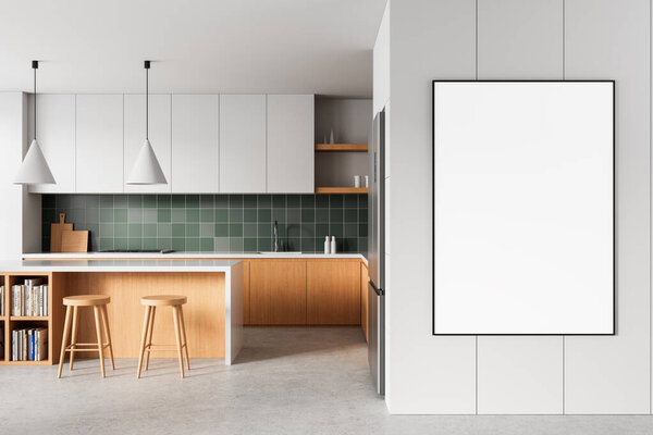 Минималистский интерьер кухни с пустым вертикальным макетом плаката на белой стене, деревянная мебель и зеленая плитка, чистая планировка для дизайна брендинга. 3D рендеринг