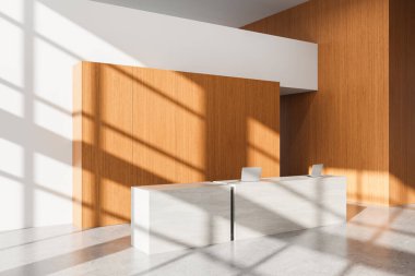 Beyaz mermer masa, ahşap duvar panelleri, beton zemin ve doğal aydınlatma gölgeleriyle çağdaş ofis resepsiyonu. 3B Hazırlama
