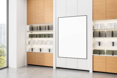 Modern kozmetik mağazası içi boş dikey poster çerçevesi, ahşap dolaplar, ve parlak sergi odası arka planında minimalist beyaz raf görüntüsü. 3B Hazırlama