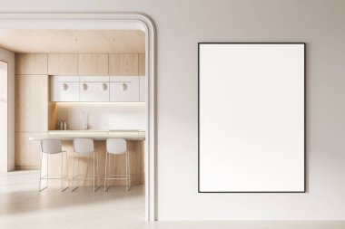 Minimalist mutfak içi aydınlatma duvarında büyük boş bir poster, ahşap mobilyalı ve hafif ışıklandırmalı temiz bir tasarım, sunum konsepti. 3B Hazırlama