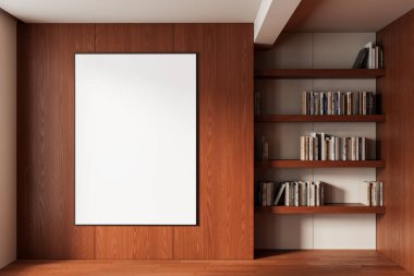 Modern bir iç mekanda kitaplarla dolu rafların yanındaki ahşap duvarda boş beyaz poster modeli, tasarım ya da tasarım için temiz bir konsept. 3B Hazırlama