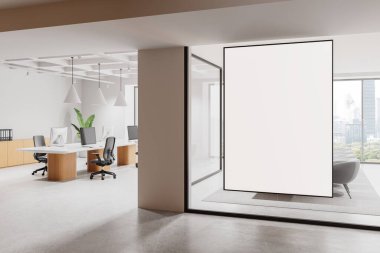 Beyaz masalar, ergonomik sandalyeler ve boş dikey ekran ile çağdaş ofis içi, modern 3D biçimlendirilmiş temiz şehir manzarası arka planı