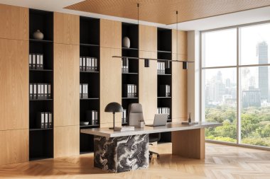 Ahşap dolap, modern mermer masa, minimalist dekor ve şehir manzarası olan şık bir ofis. 3B Hazırlama