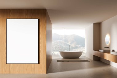 Çerçeveli boş poster parlak modern banyoda, serbest küvet, geniş pencere manzaralı ve temiz tasarım yerleşimi olan ahşap duvarda. 3B Hazırlama