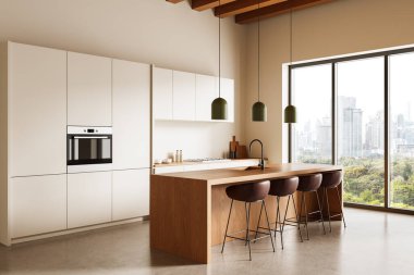 Ahşap adanın iç kısımları, mat yüzeyleri ve şehir manzaralı geniş bir pencerenin önüne kurulmuş kolye ışıkları ile çağdaş mutfak. 3B Hazırlama