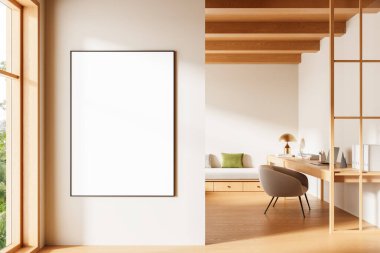 Duvarda, İskandinav tarzı, ahşap elementler, doğal ışık ve çalışma alanı olan boş bir poster var. 3B Hazırlama