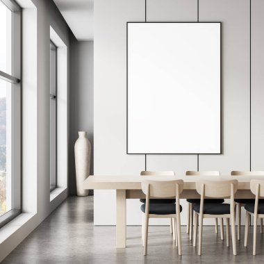 Beyaz duvarında boş çerçeveli poster olan en az yemek odası, modern sandalyeler ve masa, doğal ışığı olan büyük pencere, iç mekan konsepti. 3B Hazırlama