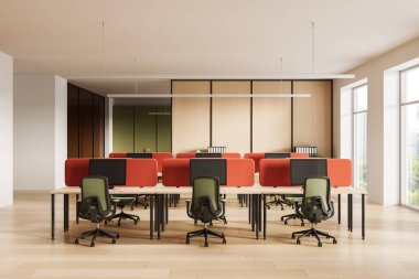 Parlak modern çalışma alanında sıralı masalar, yeşil sandalyeler, kırmızı bölmeler ve açık tahta panellerle çağdaş ofis içi. 3B Hazırlama