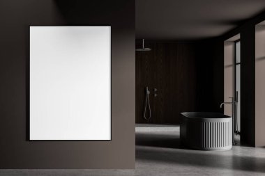 Karanlık, modern banyo içinde banyo küveti ve duşu olan temiz duvarda boş poster modeli, 3 boyutlu tasarım, minimalist tasarım konsepti