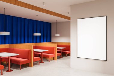 Modern restoranın iç kısımlarında kırmızı oturma yerleri, mavi perdeleri ve kolye ışıkları olan boş bir poster modeli. 3B Hazırlama