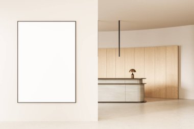 Modern minimalist iç dekorasyonda tahta resepsiyon masası, açık tahta paneller ve yumuşak ışıklandırma ile beyaz duvarda dikey boş poster modeli. 3B Hazırlama