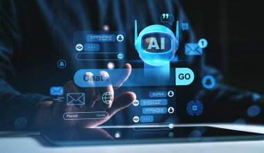 Parlayan mavi simgeler ve metinlerle dijital etkileşim konsepti, karanlık teknoloji arka planında sohbet robotu ve yapay zeka iletişim arayüzünün gelecekteki görüntüsü