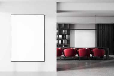 Beyaz bir duvarda boş bir posterle modern bir masa etrafında kırmızı sandalyeler, minimalist bir arka plan. 3B Hazırlama