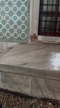 Doğu tarzı bir odada güzel bir iç mekan.