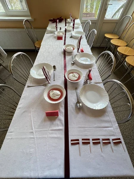 Table Vacances École Mai Nappes Blanches Célébration Restauration Indépendance République — Photo