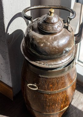 Tarihsel yemekler, iç tasarım, dekorasyonlar...