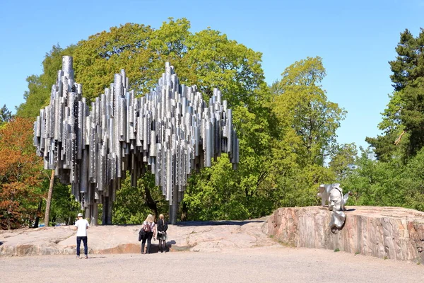 Mai 2022 Helsinki Finnland Die Menschen Bewundern Das Jean Sibelius — Stockfoto