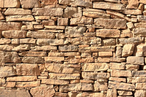 Stary Średniowieczny Żółty Mur Wykonany Kamienia — Zdjęcie stockowe