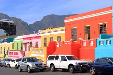 24 Eylül 2022 - Güney Afrika 'da Cape Town: renkli evlerle Bo Kaap Kasabası' nda yaşıyor