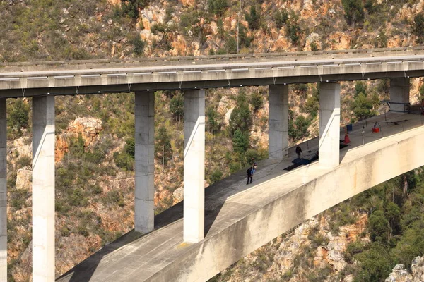 Septiembre 2022 Bloukrans Bridge Sudáfrica Puente Bungee Sin Identificar Que — Foto de Stock