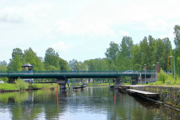 Ποταμός Svartan Στο Κέντρο Της Πόλης Orebro Στη Σουηδία — Φωτογραφία Αρχείου