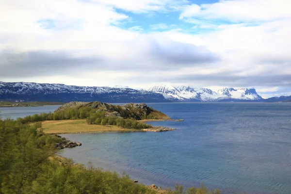 Nord Summer Norwegian Landscape Polar Circle Green Hills Sea Bay — Stock Photo, Image