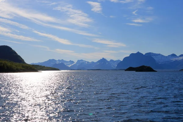 Krajobraz Lecie Lofoten Norwegii Podświetleniu — Zdjęcie stockowe