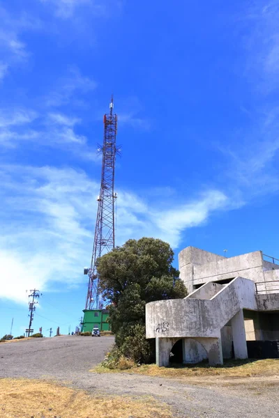 March 2023 Irazu Volcano Costa Rica Telecommunication Antennas Mountain Peak — Stock Photo, Image