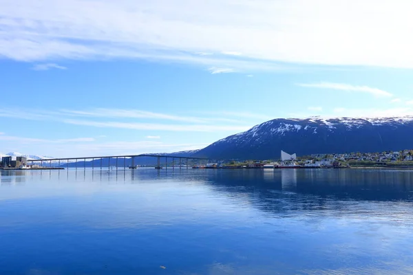 Május 2022 Tromso Norvégiában Kilátás Hídra Tromso Nyáron — Stock Fotó