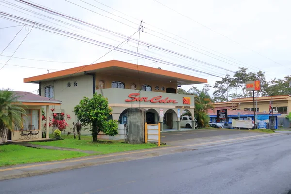 Marzo 2023 Fortuna Costa Rica Calle Principal Con Coches Tiendas — Foto de Stock
