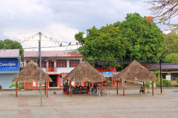 2023年3月12日 哥斯达黎加瓜纳卡斯特的尼科亚 哥斯达黎加一个小村庄的典型街道生活 — 图库照片